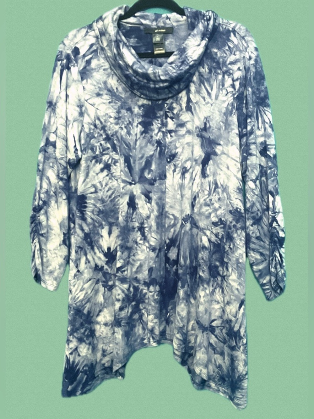 Tie-Dye Oversized Cowl Neck Tunic Top • like new • 25" p2p, 30" length